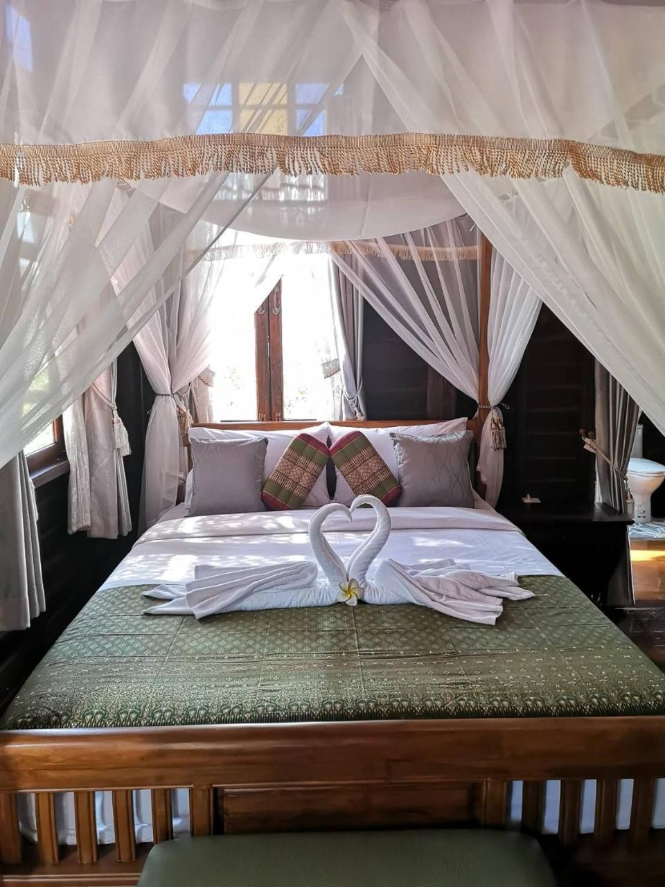 Baan Sithepaban Guesthouse بيتسانولوك المظهر الخارجي الصورة
